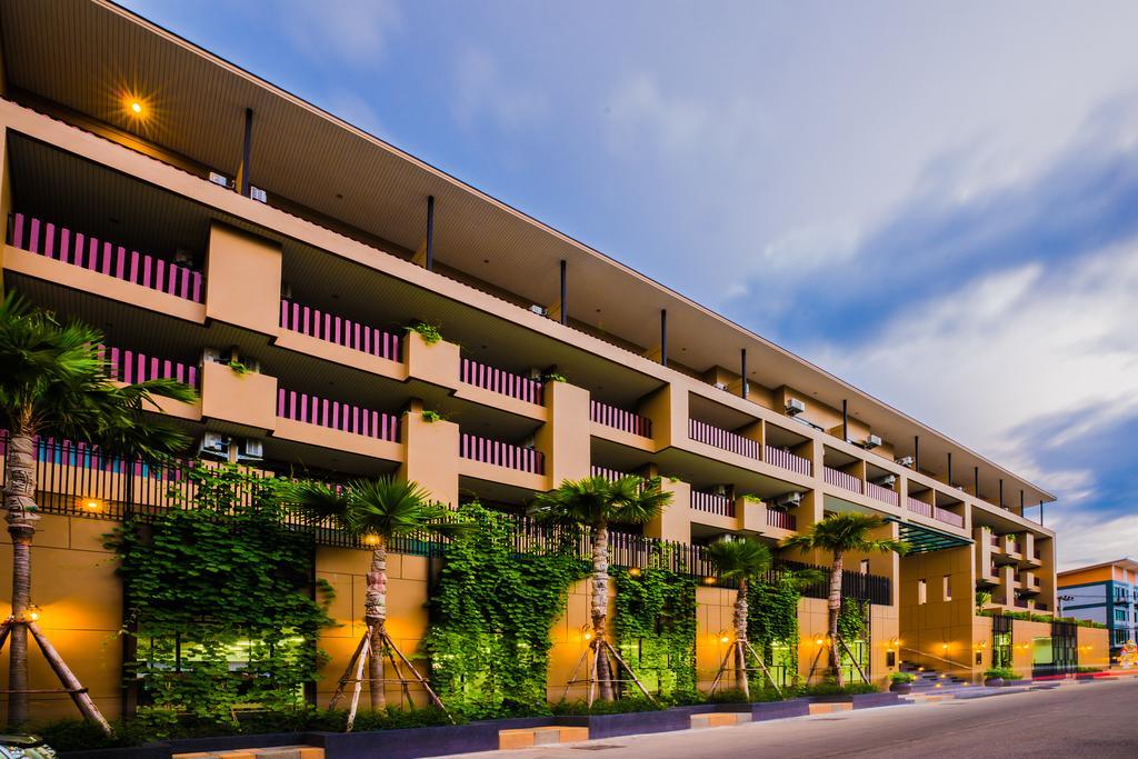 Lani Chiang Mai Hotel Exterior foto